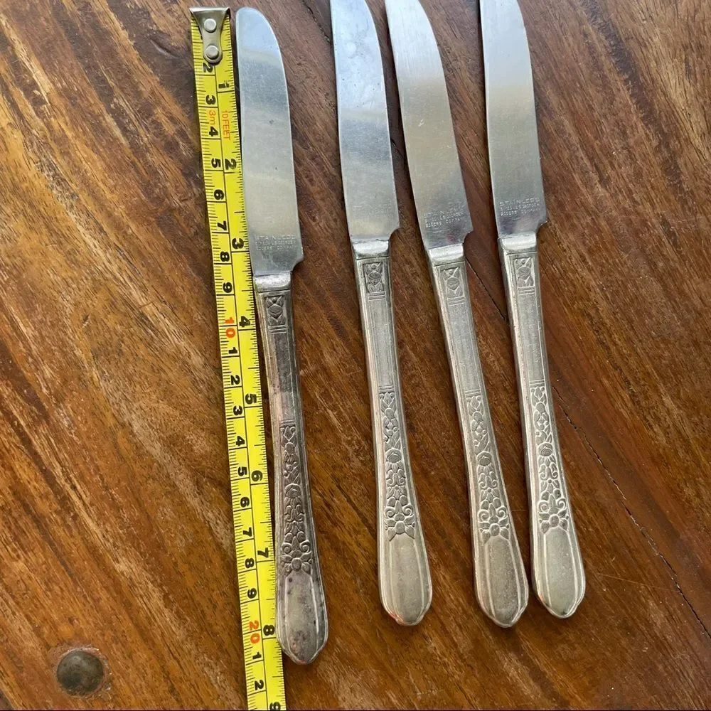 Lot of 4 Floral Pattern Knives 1938 Simeon L & George H Rogers Co. Silverplated